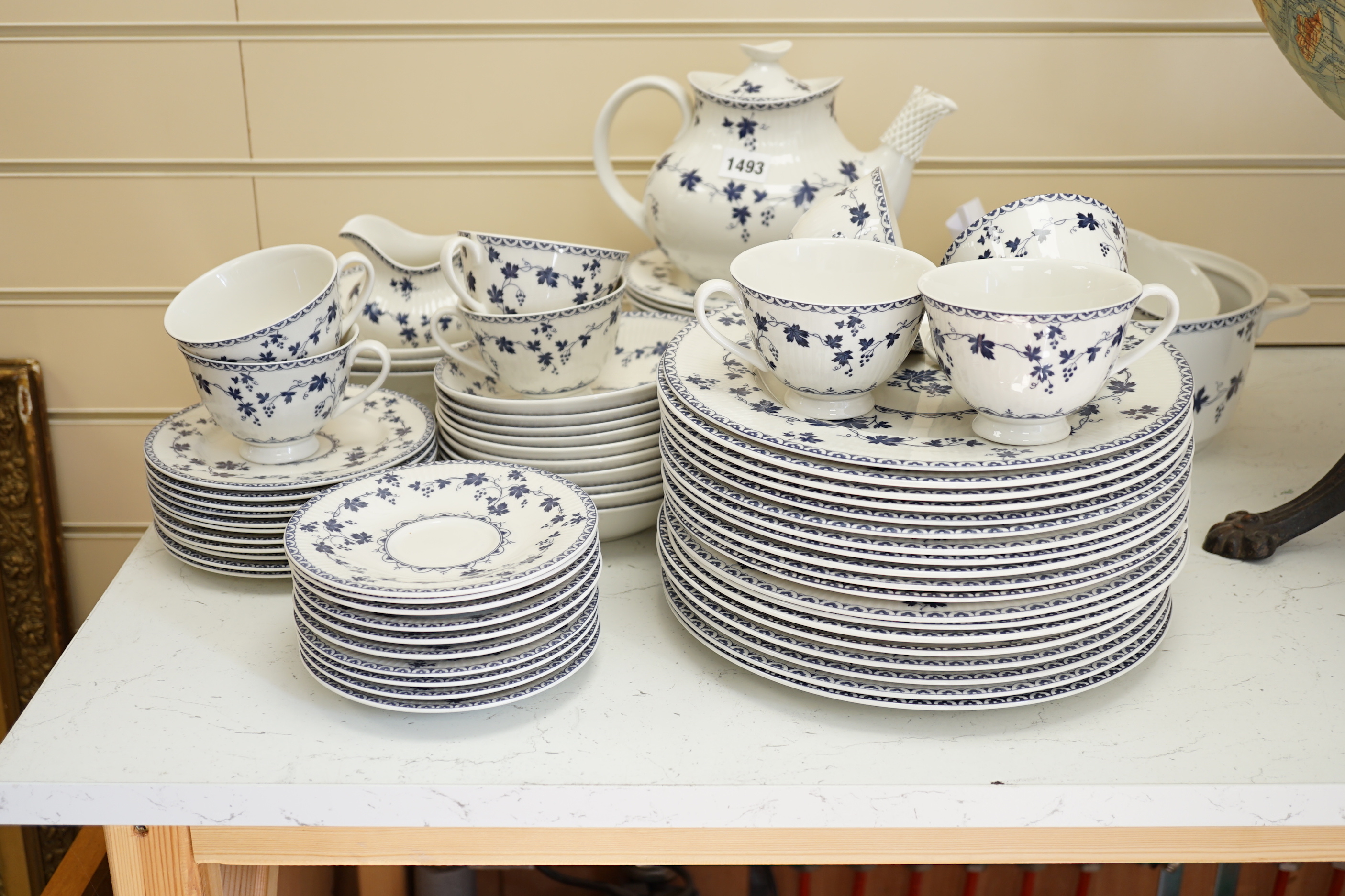 A Royal Doulton “York Town” dinner and tea service